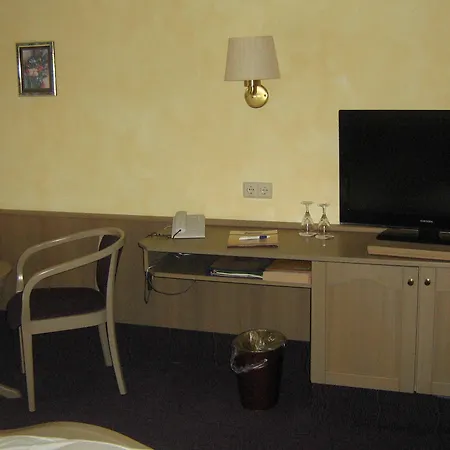 מלון Hotel-gasthof Rangau