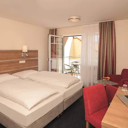 Hotel-gasthof Rangau ホテル アンスバッハ